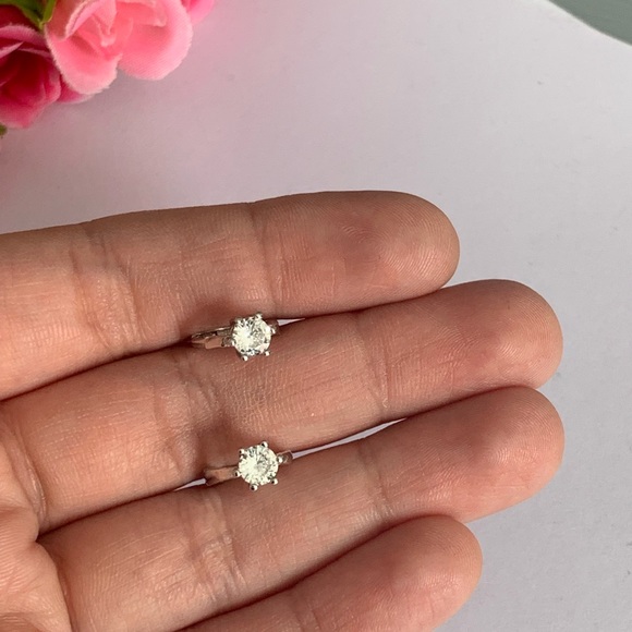 Sterling silver huggie earrings - Picture 2 of 8